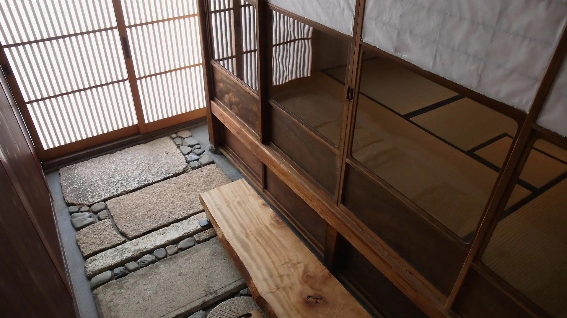 Kyoto Machiya Cottage Karigane